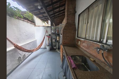 Casa de condomínio para alugar com 65m², 2 quartos e 1 vaga