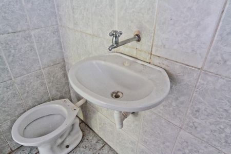 Casa para alugar com 95m², 1 quarto e sem vagaBanheiro