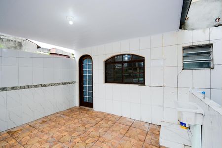 Casa para alugar com 150m², 2 quartos e sem vagaÁrea de Serviço