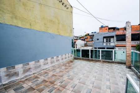 Casa para alugar com 150m², 2 quartos e sem vagaVaranda