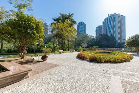 Apartamento para alugar com 160m², 3 quartos e 3 vagas