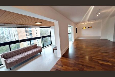 Apartamento para alugar com 160m², 3 quartos e 3 vagas