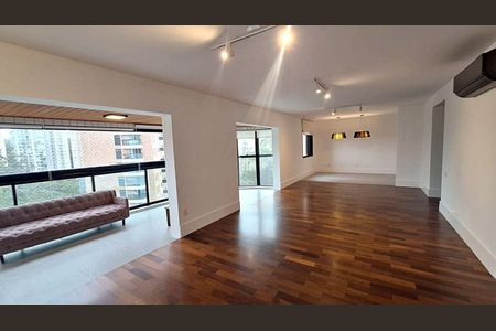 Apartamento para alugar com 160m², 3 quartos e 3 vagas