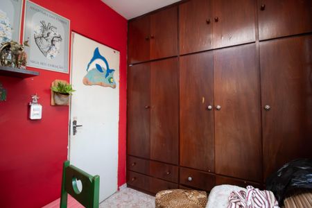 Casa à venda com 162m², 3 quartos e 4 vagas Casa à venda com 162m², 3 quartos e 4 vagasQuarto 2 Quarto 2