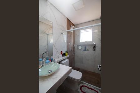 Casa à venda com 162m², 3 quartos e 4 vagas Casa à venda com 162m², 3 quartos e 4 vagasBanheiro 2