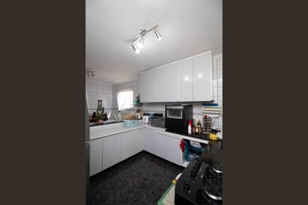 Casa à venda com 162m², 3 quartos e 4 vagas Casa à venda com 162m², 3 quartos e 4 vagasCozinha