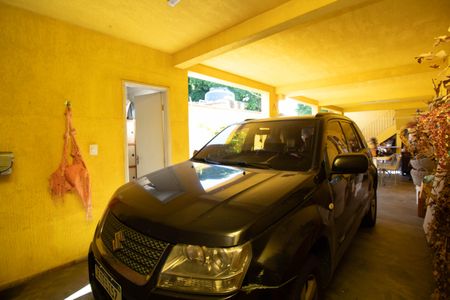 Casa à venda com 162m², 3 quartos e 4 vagas Casa à venda com 162m², 3 quartos e 4 vagasGaragem