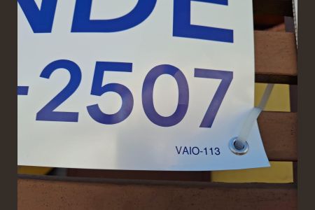 Casa à venda com 162m², 3 quartos e 4 vagas Casa à venda com 162m², 3 quartos e 4 vagasPlaca