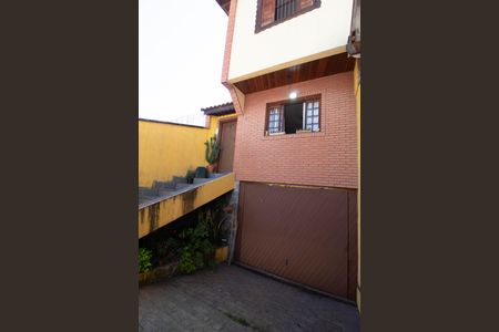 Casa à venda com 162m², 3 quartos e 4 vagas Casa à venda com 162m², 3 quartos e 4 vagasGaragem externa