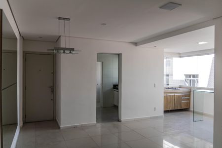 Sala de apartamento para alugar com 3 quartos, 105m² em Nova Suíça, Belo Horizonte