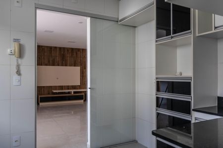 Apartamento para alugar com 105m², 3 quartos e 2 vagasCozinha