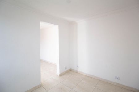 Quarto 2 de casa para alugar com 3 quartos, 170m² em Vila Miriam, São Paulo