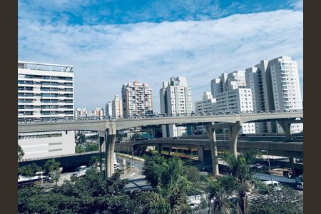 Apartamento à venda com 42m², 1 quarto e 1 vaga