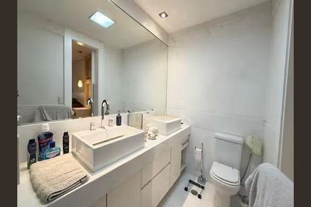 Apartamento à venda com 206m², 3 quartos e 3 vagas