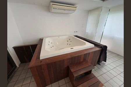 Apartamento à venda com 157m², 3 quartos e 2 vagas