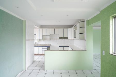 Apartamento para alugar com 120m², 2 quartos e 4 vagasCozinha