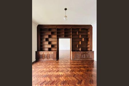 Apartamento à venda com 169m², 4 quartos e sem vaga