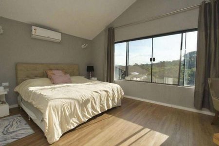 Casa à venda com 4 quartos, 458m² em Alphaville, Santana de Parnaíba