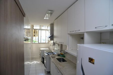 Apartamento para alugar com 73m², 2 quartos e 1 vagaCozinha