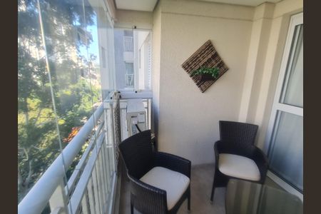 Apartamento para alugar com 60m², 2 quartos e 1 vagaVaranda