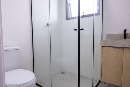 Apartamento para alugar com 101m², 2 quartos e 2 vagas Apartamento para alugar com 101m², 2 quartos e 2 vagasBanheiro da Suíte