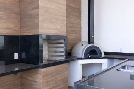Apartamento para alugar com 101m², 2 quartos e 2 vagas Apartamento para alugar com 101m², 2 quartos e 2 vagasÁrea comum - Churrasqueira