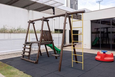 Apartamento para alugar com 101m², 2 quartos e 2 vagas Apartamento para alugar com 101m², 2 quartos e 2 vagasÁrea comum - Playground