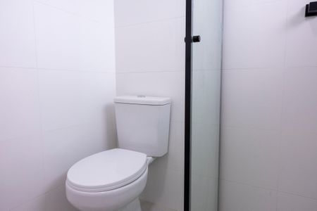 Apartamento para alugar com 101m², 2 quartos e 2 vagas Apartamento para alugar com 101m², 2 quartos e 2 vagasBanheiro social