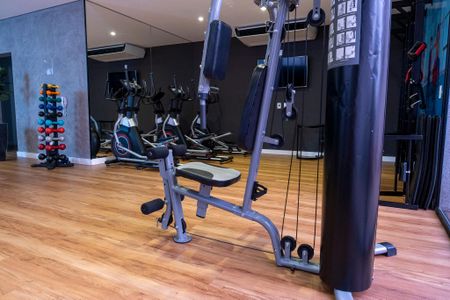 Apartamento para alugar com 101m², 2 quartos e 2 vagas Apartamento para alugar com 101m², 2 quartos e 2 vagasÁrea comum - Academia