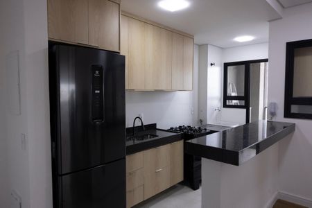 Apartamento para alugar com 101m², 2 quartos e 2 vagas Apartamento para alugar com 101m², 2 quartos e 2 vagasCozinha - Armários