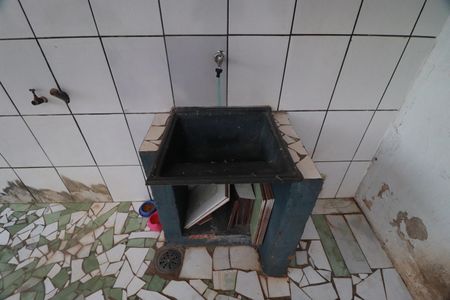 Casa para alugar com 200m², 2 quartos e 1 vagaÁrea de serviço 