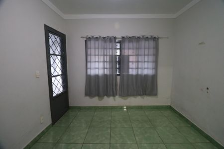 Casa para alugar com 200m², 2 quartos e 1 vagaSala