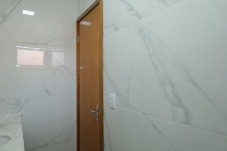 Casa à venda com 130m², 3 quartos e 2 vagasBanheiro 1 - Suíte