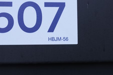 Casa à venda com 130m², 3 quartos e 2 vagasPlaca instalada no portão do imóvel - Código da placa: HBJM-56