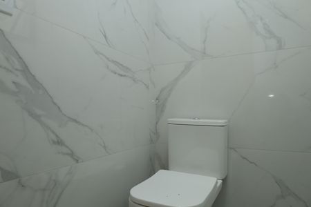 Casa à venda com 130m², 3 quartos e 2 vagasBanheiro 2