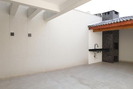 Casa à venda com 130m², 3 quartos e 2 vagasÁrea de Serviço
