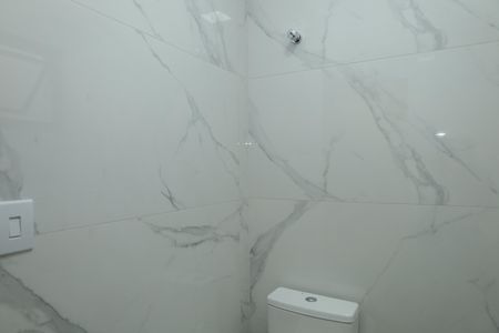 Casa à venda com 130m², 3 quartos e 2 vagasBanheiro 2