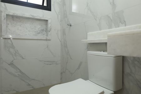 Casa à venda com 130m², 3 quartos e 2 vagasBanheiro 1 - Suíte