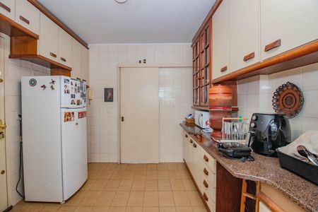 Apartamento à venda com 132m², 3 quartos e 1 vagaCozinha e Área de Serviço
