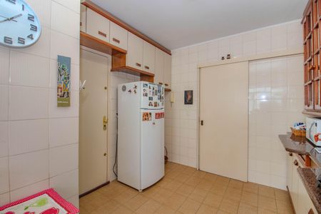 Apartamento à venda com 132m², 3 quartos e 1 vagaCozinha e Área de Serviço