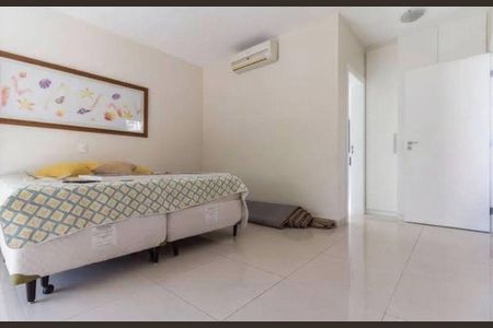 Casa à venda com 4 quartos, 460m² em Alphaville, Santana de Parnaíba