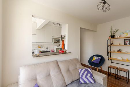 Sala de kitnet/studio para alugar com 1 quarto, 36m² em Indianópolis, São Paulo