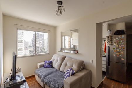 Sala de kitnet/studio para alugar com 1 quarto, 36m² em Indianópolis, São Paulo