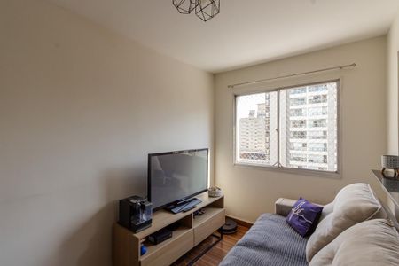 Sala de kitnet/studio para alugar com 1 quarto, 36m² em Indianópolis, São Paulo