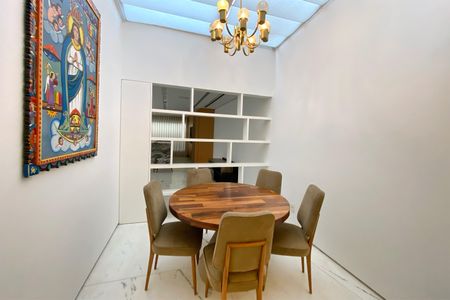 Apartamento para alugar com 303m², 4 quartos e 3 vagas Apartamento para alugar com 303m², 4 quartos e 3 vagasSala de Estar
