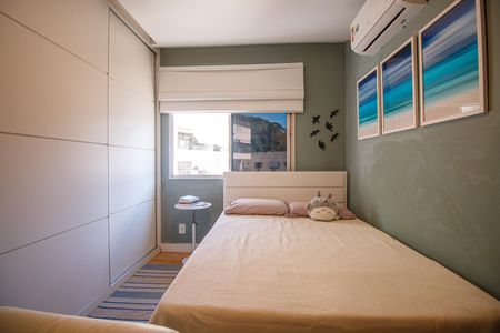 Apartamento à venda com 140m², 4 quartos e 2 vagas Apartamento à venda com 140m², 4 quartos e 2 vagasQuarto 2