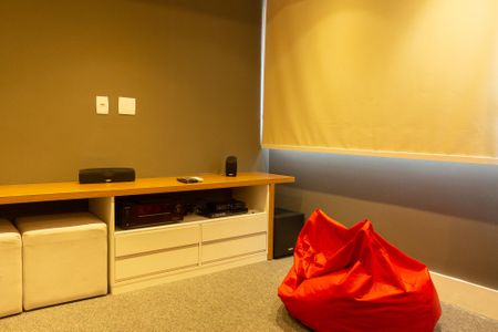 Apartamento para alugar com 74m², 2 quartos e 1 vagaÁrea comum