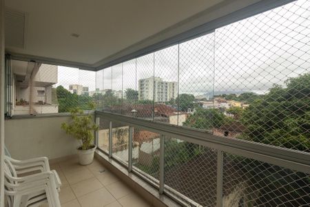 Apartamento para alugar com 74m², 2 quartos e 1 vagaVaranda da Sala