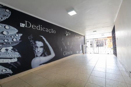 Casa à venda com 250m², 3 quartos e 2 vagas Casa à venda com 250m², 3 quartos e 2 vagasGaragem