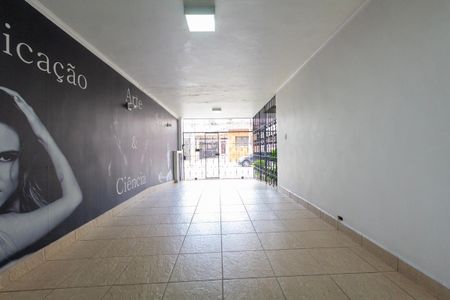 Casa à venda com 250m², 3 quartos e 2 vagas Casa à venda com 250m², 3 quartos e 2 vagasGaragem